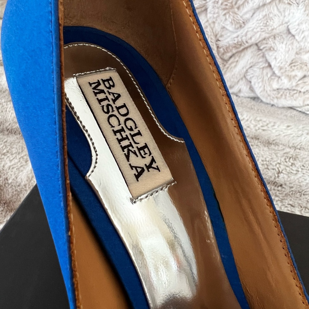 Badgley Mischka Royal Blue Crystal Heels 8 NIB Neiman Marcus Evening - Picture 6 of 10